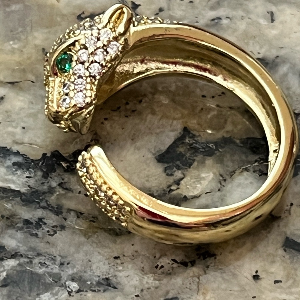 Yellow Gold Inlaid CZ Tiger Head Ring
